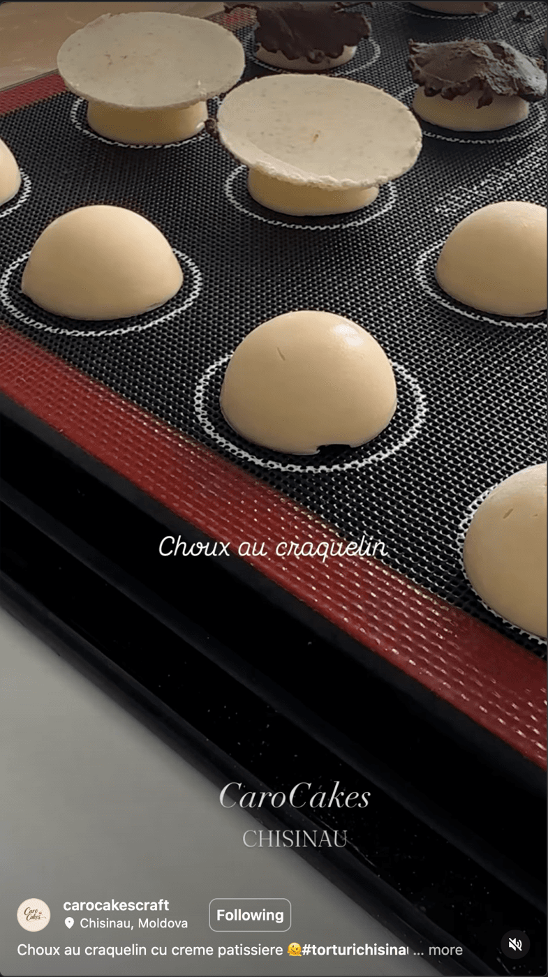 Choux au craquelin cu creme patissiere pregătit de CaroCakes